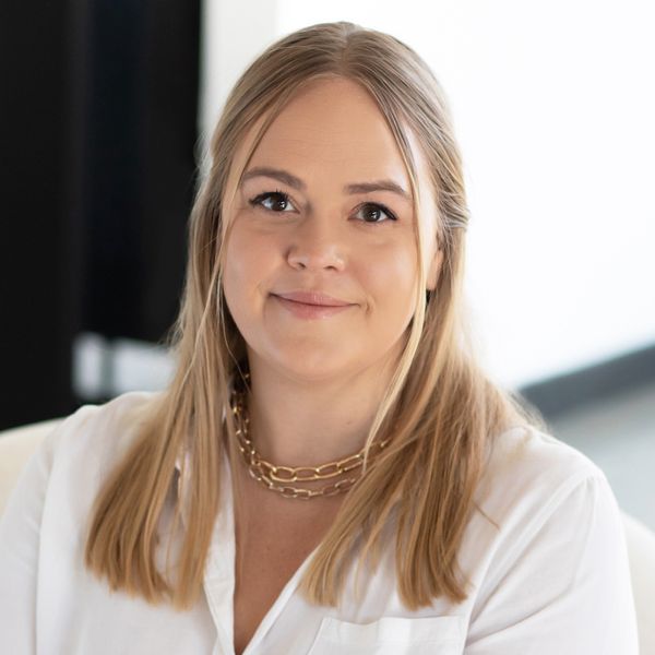 Haley Saalsaa Miller, Realtor